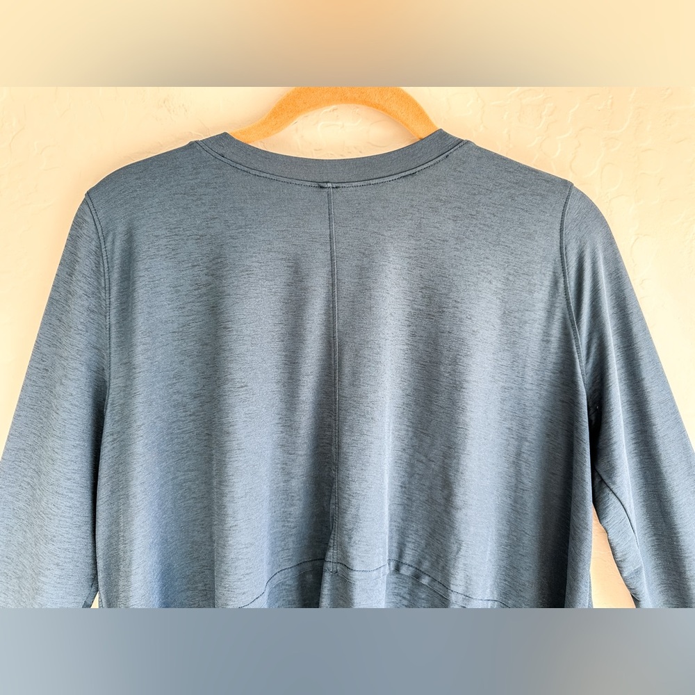 FREE PEOPLE Movement Tempo UV Protection Long Sleeve Top Navy Blue - Small - Picture 11 of 13